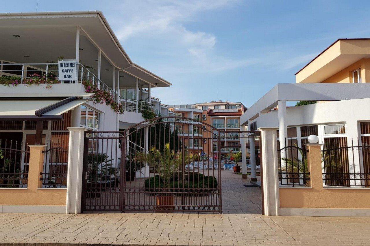 Sun City Hotel - All Inclusive Sunny Beach Esterno foto