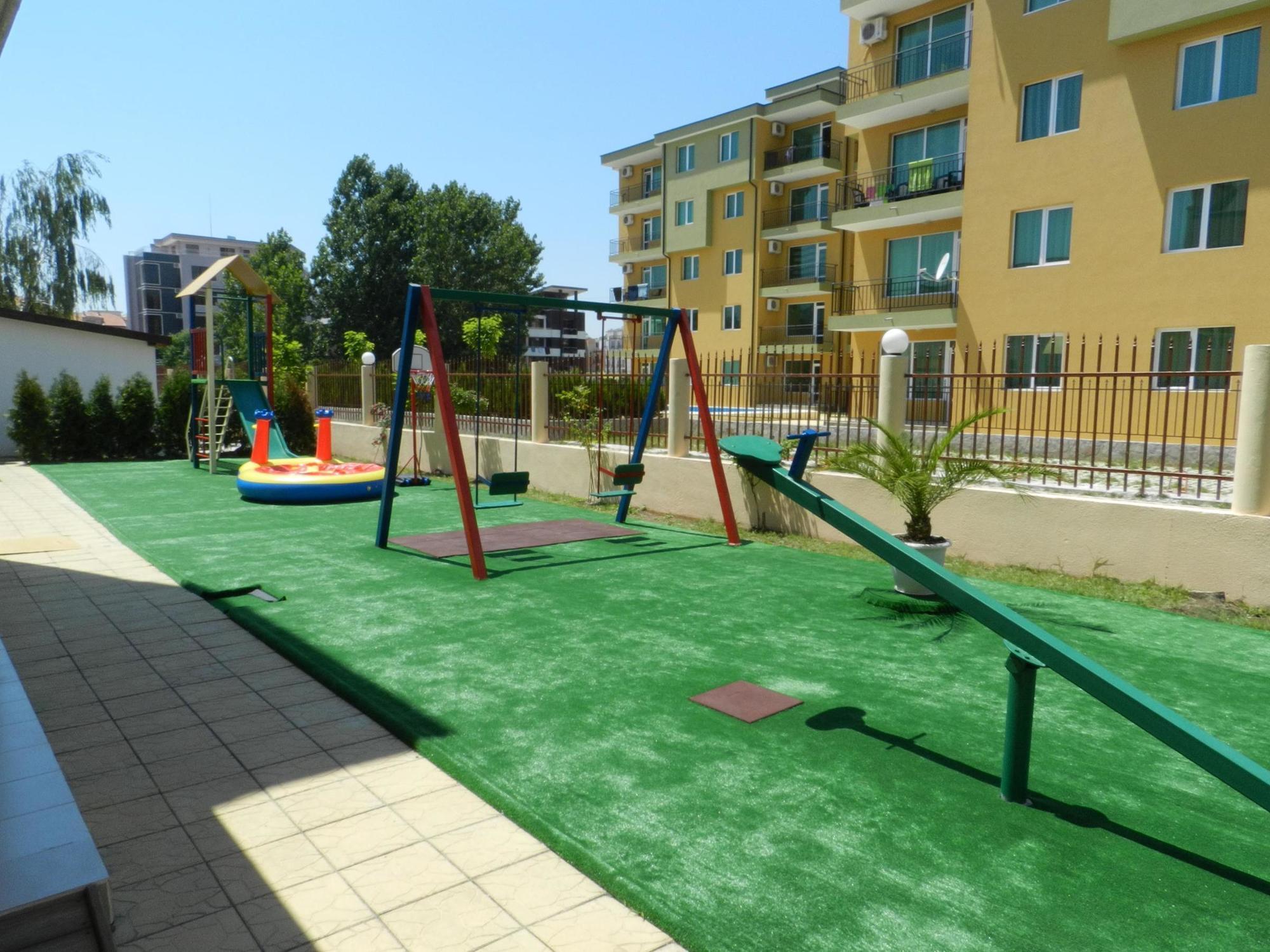 Sun City Hotel - All Inclusive Sunny Beach Esterno foto